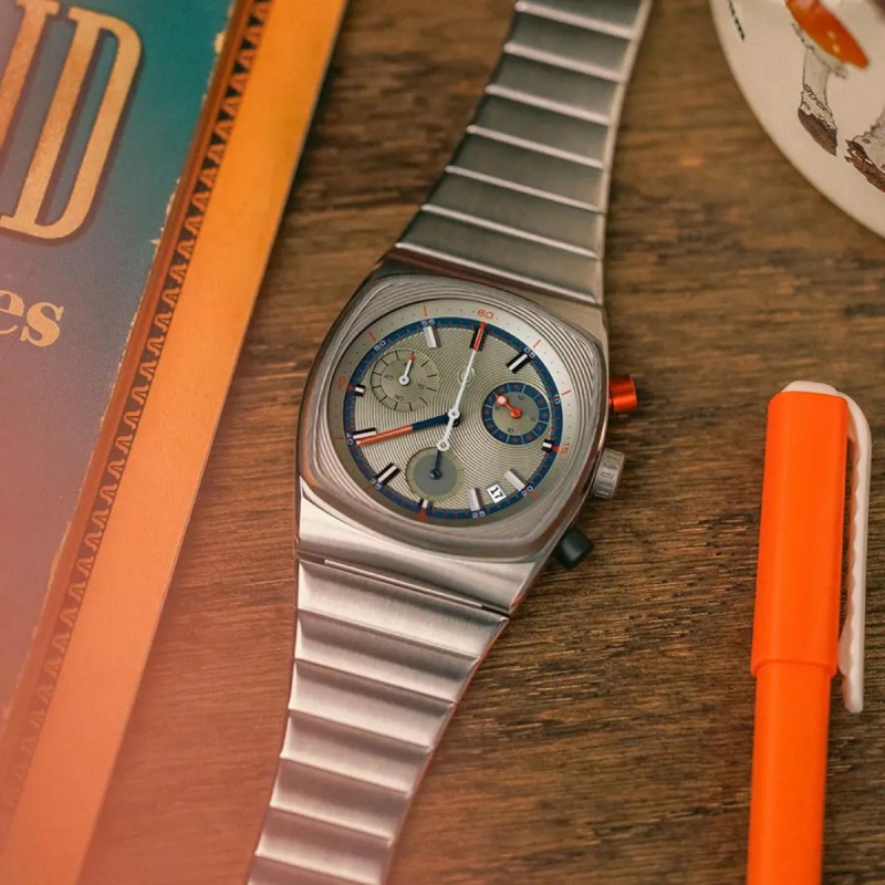 CILOA спортивные квадратные зе – обзор и цена Luxury Watch Trends 2025